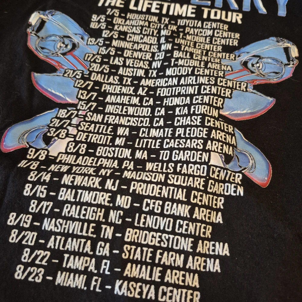 Katy Perry Concert  Tee Small